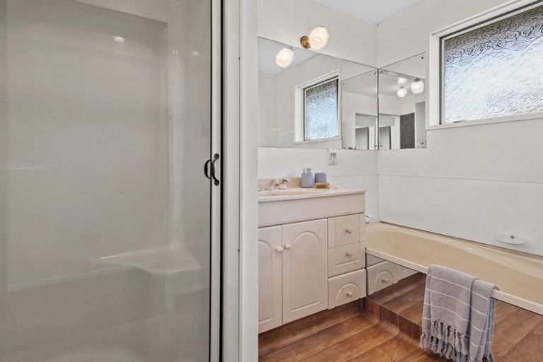 Photo of property in 18 Steadman Road, Broomfield, Christchurch, 8042