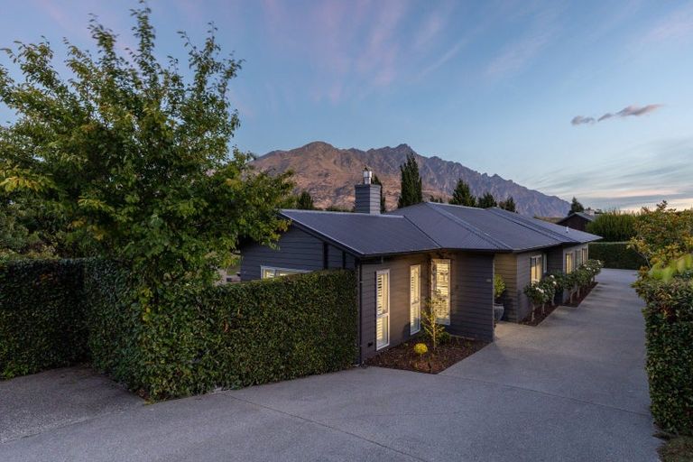 Photo of property in 45 Ferry Hill Drive, Lower Shotover, Queenstown, 9371