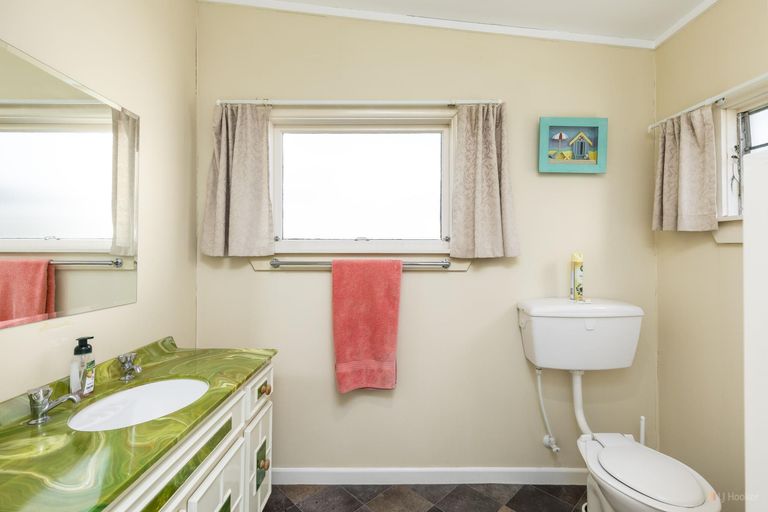 Photo of property in 9 Waimate Highway, Makikihi, Waimate, 7978