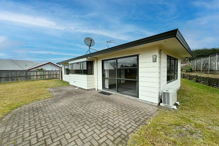Photo of property in 13 Robinson Terrace, Rangatira Park, Taupo, 3330
