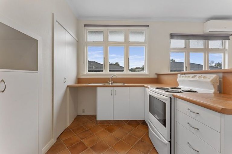 Photo of property in 32 Karina Terrace, Roslyn, Palmerston North, 4414