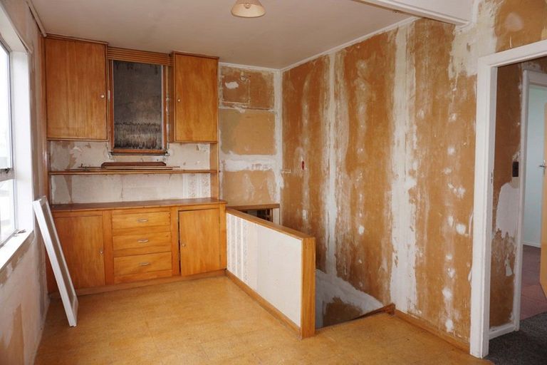 Photo of property in 14 Otereo Street, Hokio Beach, Levin, 5571