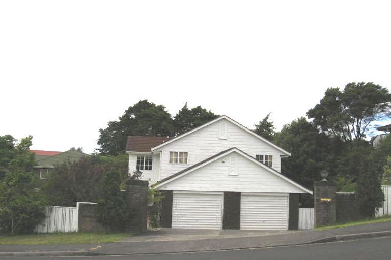 Photo of property in 8 Manutara Avenue, Forrest Hill, Auckland, 0620