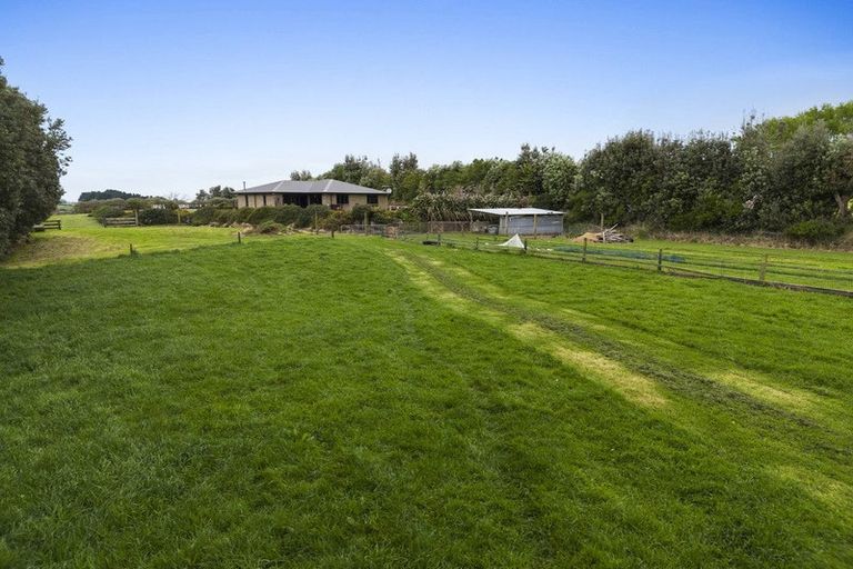 Photo of property in 197c Turuturu Road, Hawera, 4674