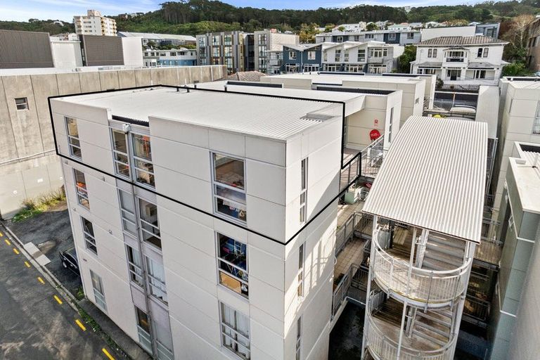 Photo of property in Hanson House, 11a/27 Hanson Street, Mount Cook, Wellington, 6021