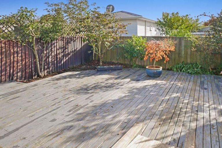 Photo of property in 2/49 Chichester Street, Woolston, Christchurch, 8023