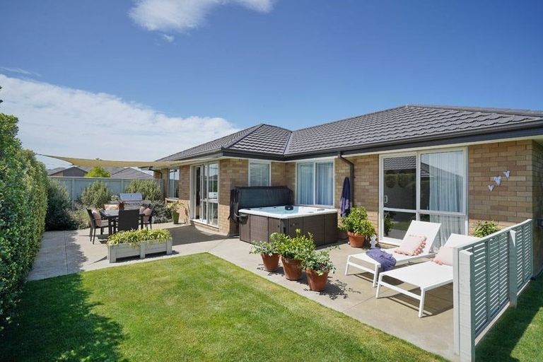 Photo of property in 10 Colebrook Drive, Rolleston, 7614