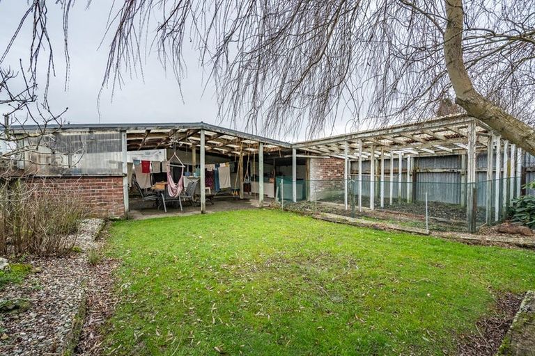 Photo of property in 72 Hamilton Street, East Gore, Gore, 9710