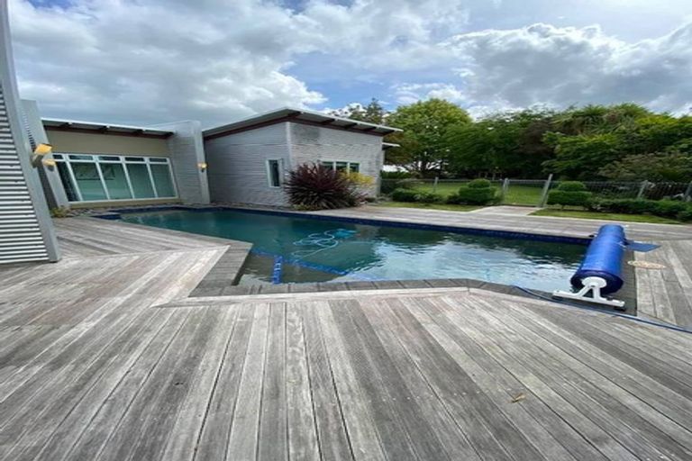 Photo of property in 56 Saint James Drive, Huntington, Hamilton, 3210