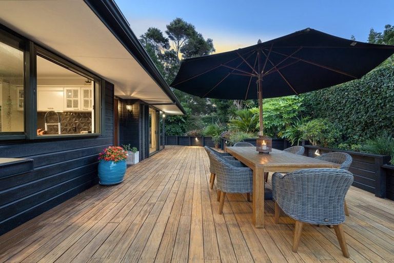 Photo of property in 129 Paremoremo Road, Lucas Heights, Auckland, 0632
