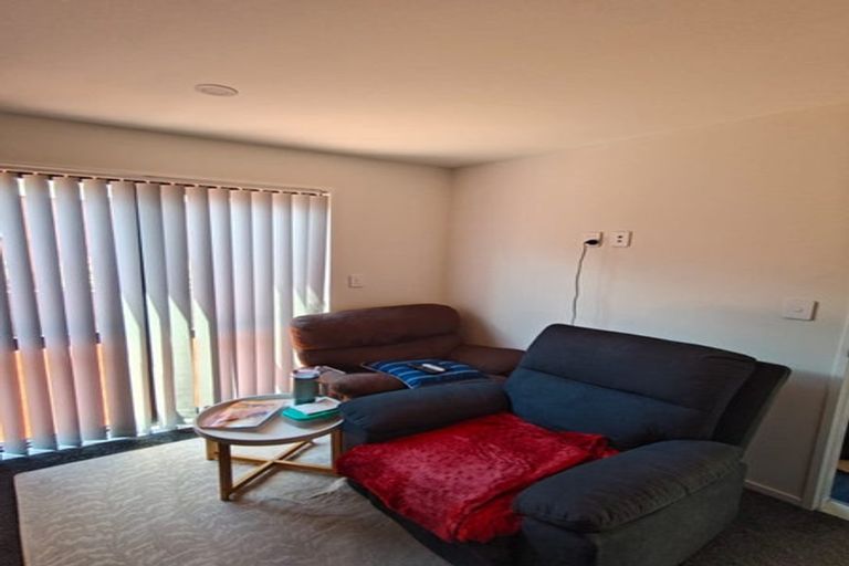 Photo of property in 12c Minaret Drive, Bucklands Beach, Auckland, 2014