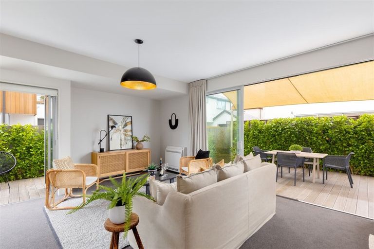 Photo of property in 474b Manchester Street, St Albans, Christchurch, 8014