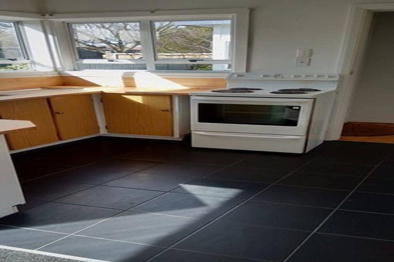 Photo of property in 313 Westminster Street, Mairehau, Christchurch, 8013