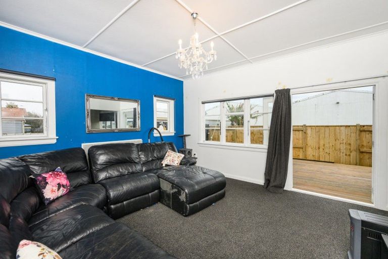 Photo of property in 30 Ngaire Street, Longburn, Palmerston North, 4412