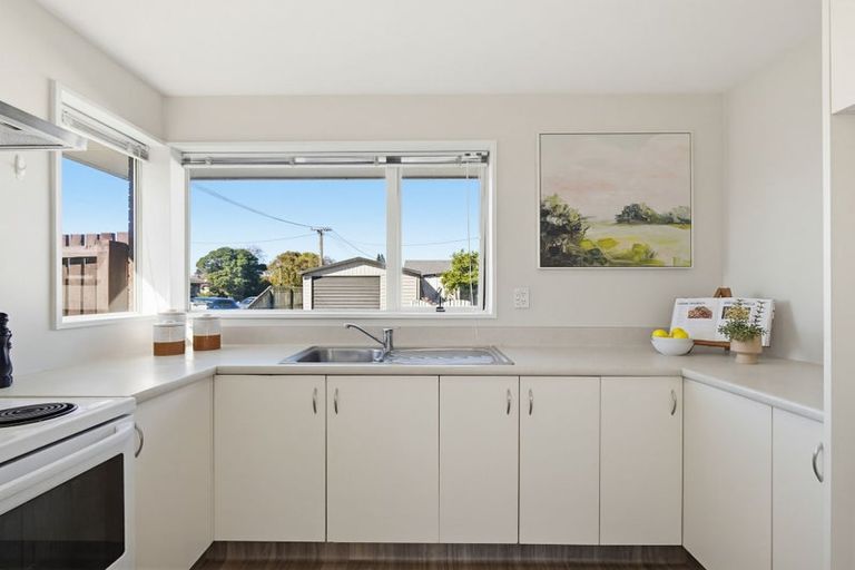 Photo of property in 1/24 Tower Street, Hornby, Christchurch, 8042