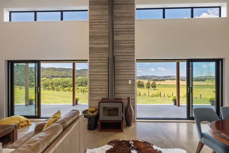 Photo of property in 73 Moon Ridge Close, Mangatawhiri, Pokeno, 2471