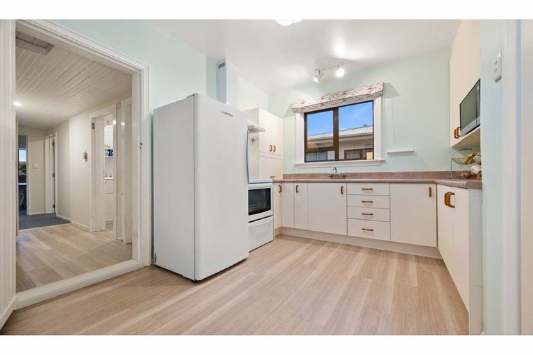 Photo of property in 33 Dacre Street, Linwood, Christchurch, 8062