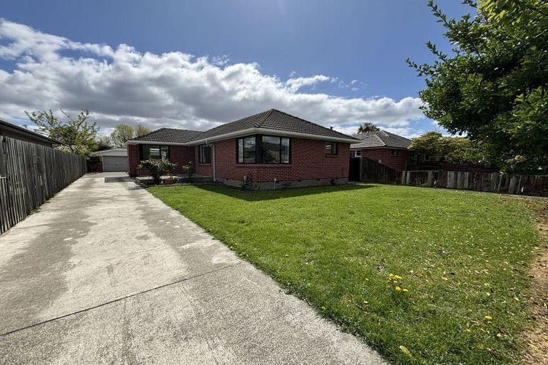 Photo of property in 34 Hurunui Street, Cracroft, Christchurch, 8025