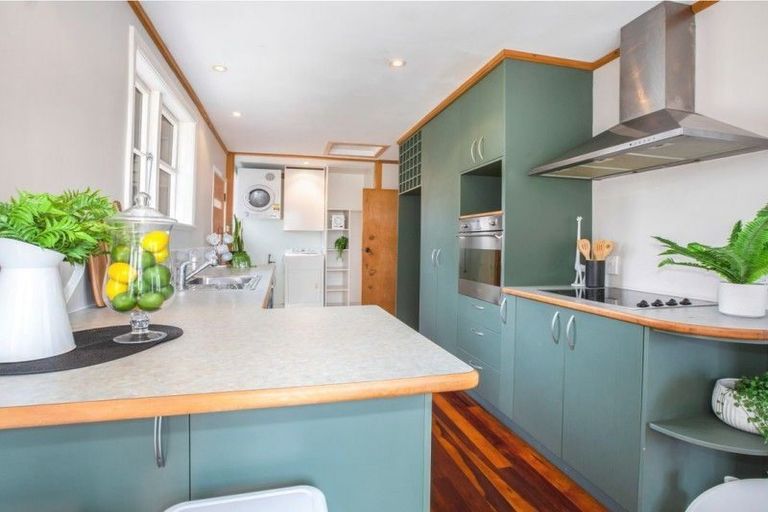 Photo of property in 15 Martin Street, Ranui, Porirua, 5024