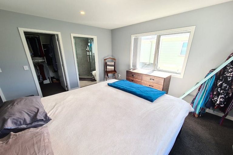 Photo of property in 4 Glide Lane, Whitby, Porirua, 5024