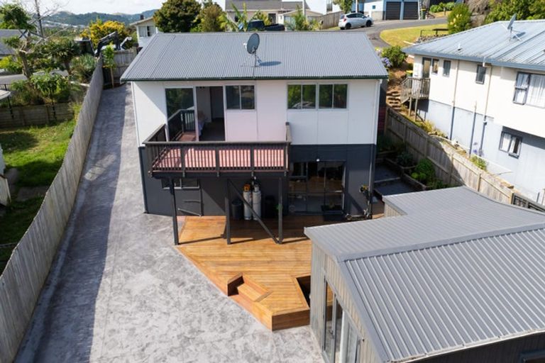 Photo of property in 36 Moffat Road, Red Beach, 0932