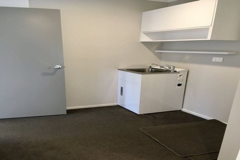 Photo of property in 1 Tradewinds Drive, Whitby, Porirua, 5024