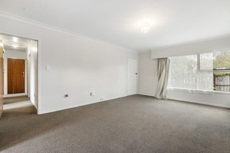 Photo of property in 11 Waitemata Road, Hauraki, Auckland, 0622