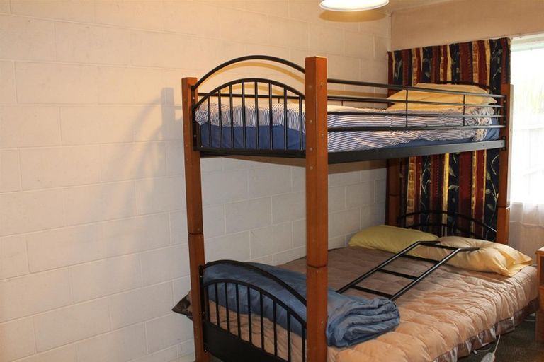 Photo of property in 2/372 Hereford Street, Linwood, Christchurch, 8011