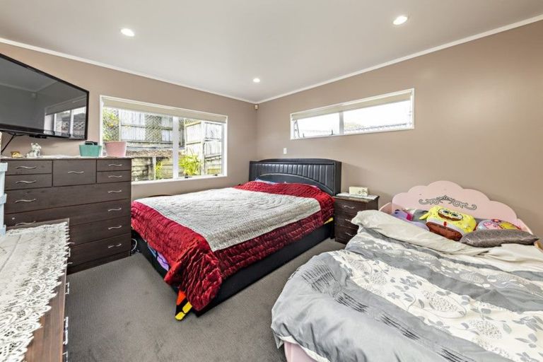 Photo of property in 1/47 Great South Road, Manurewa, Auckland, 2102