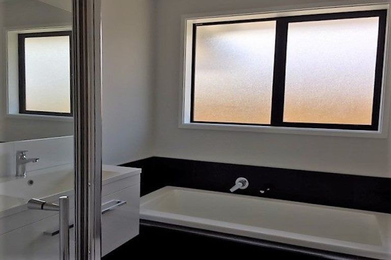 Photo of property in 4 Hungerford Drive, Rolleston, 7615