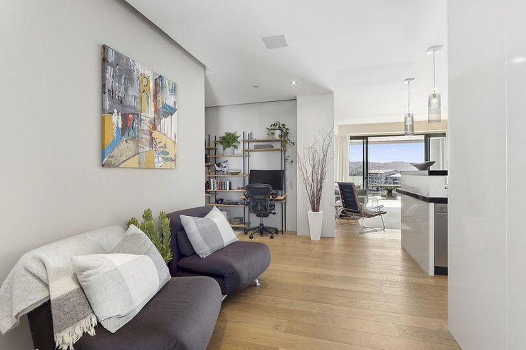 Photo of property in Chaffers Dock, 406/22 Herd Street, Te Aro, Wellington, 6011