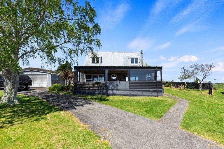 Photo of property in 21 Whenuariri Place, Maketu, 3189