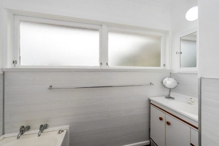 Photo of property in 29 Newcastle Road, Dinsdale, Hamilton, 3204