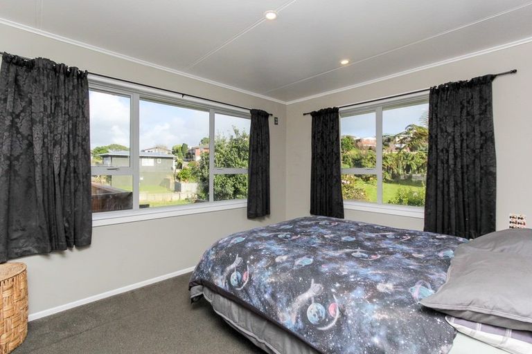 Photo of property in 154 Pioneer Road, Spotswood, New Plymouth, 4310