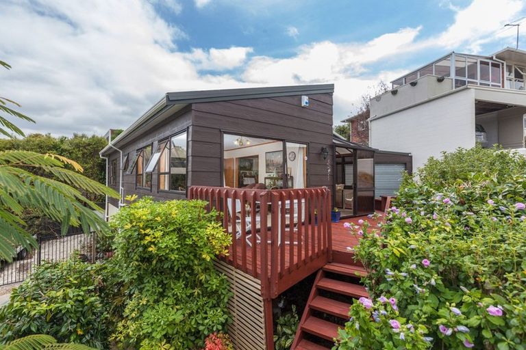 Photo of property in 2/99 Glamorgan Drive, Torbay, Auckland, 0630