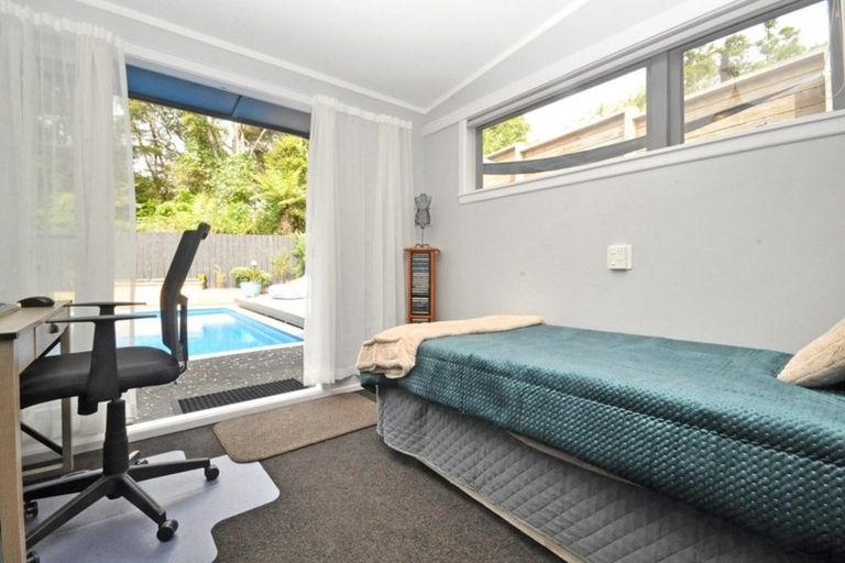 Photo of property in 14 Konini Road, Titirangi, Auckland, 0604