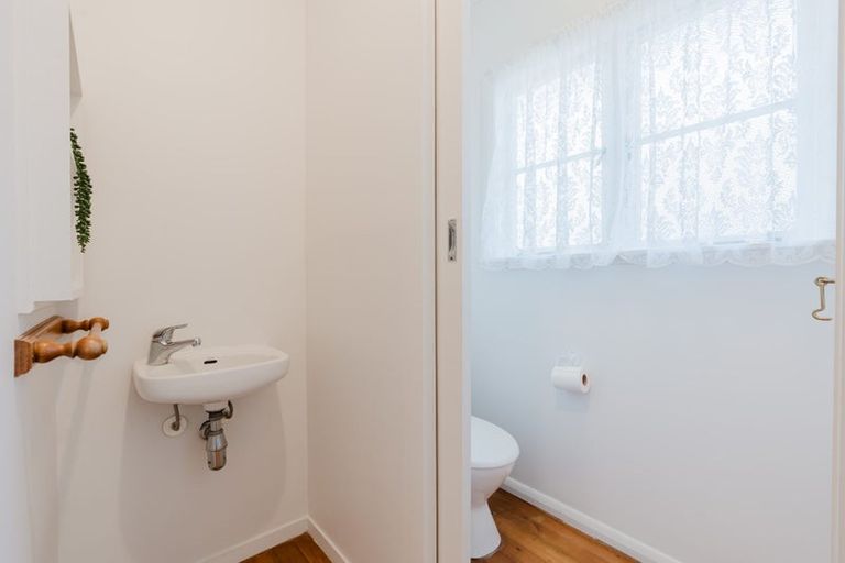 Photo of property in 64 Nixon Street, Hamilton East, Hamilton, 3216