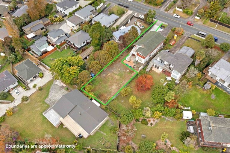 Photo of property in 58a Colwill Road, Massey, Auckland, 0614