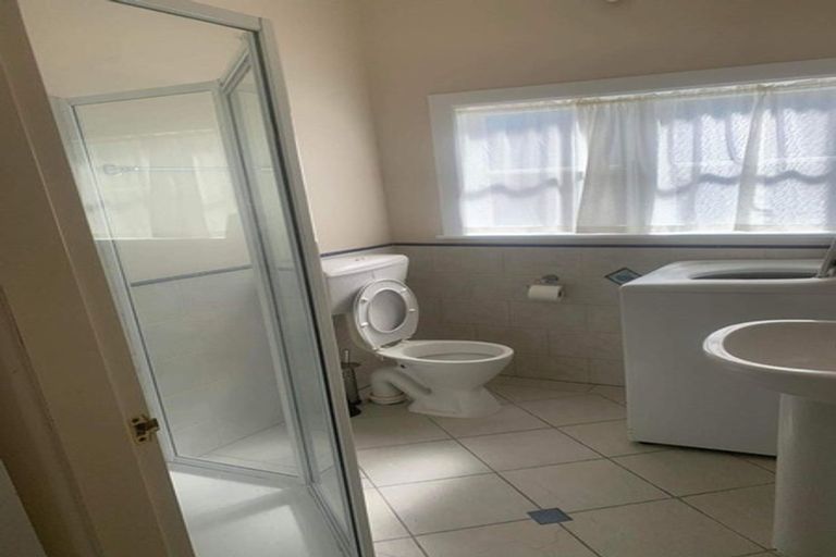 Photo of property in 16a Thompson Street, Mount Cook, Wellington, 6011