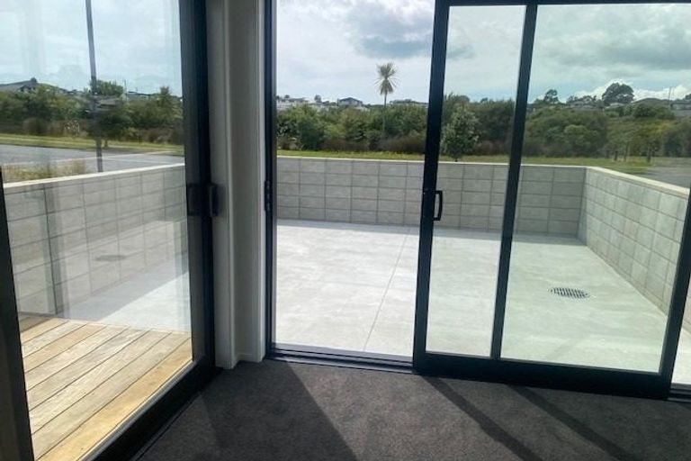 Photo of property in 42 Mahutonga Avenue, Beachlands, Auckland, 2018