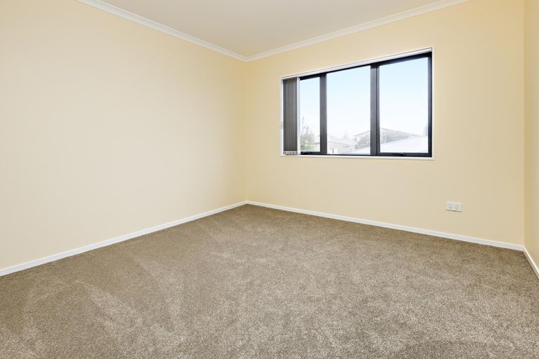 Photo of property in 20a Buckland Road, Mangere East, Auckland, 2024