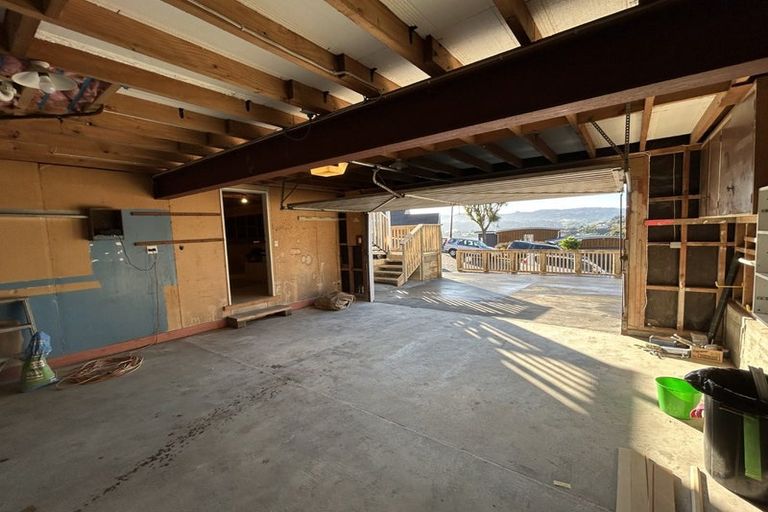 Photo of property in 15 The Anchorage, Whitby, Porirua, 5024