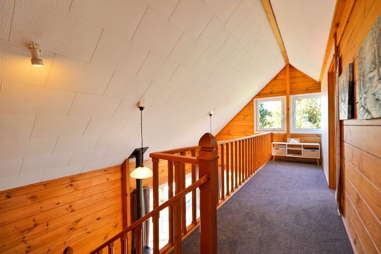 Photo of property in 74 Colwill Road, Massey, Auckland, 0614