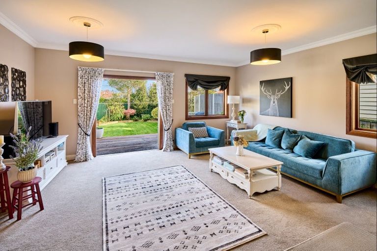 Photo of property in 160 Knights Road, Hutt Central, Lower Hutt, 5011