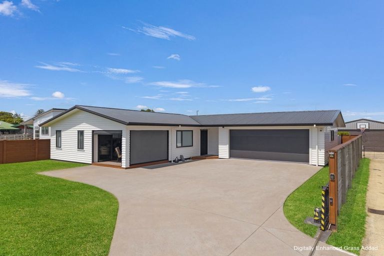 Photo of property in 14 Mary Place, Pyes Pa, Tauranga, 3112