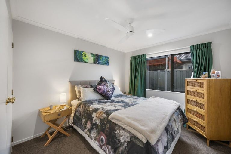 Photo of property in 9 Harrison Court, Clive, 4102