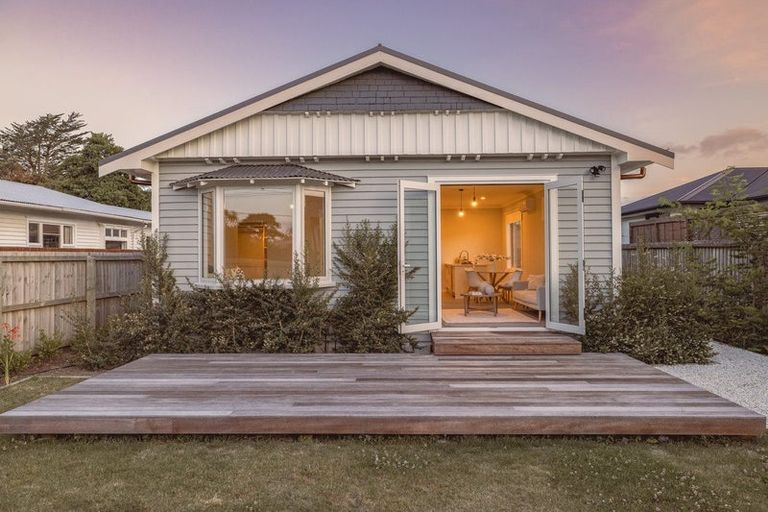 Photo of property in 106 Randolph Street, Woolston, Christchurch, 8062