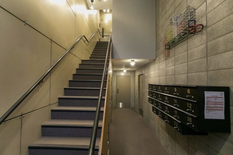 Photo of property in Canvas Apartments, 18/307u Willis Street, Te Aro, Wellington, 6011