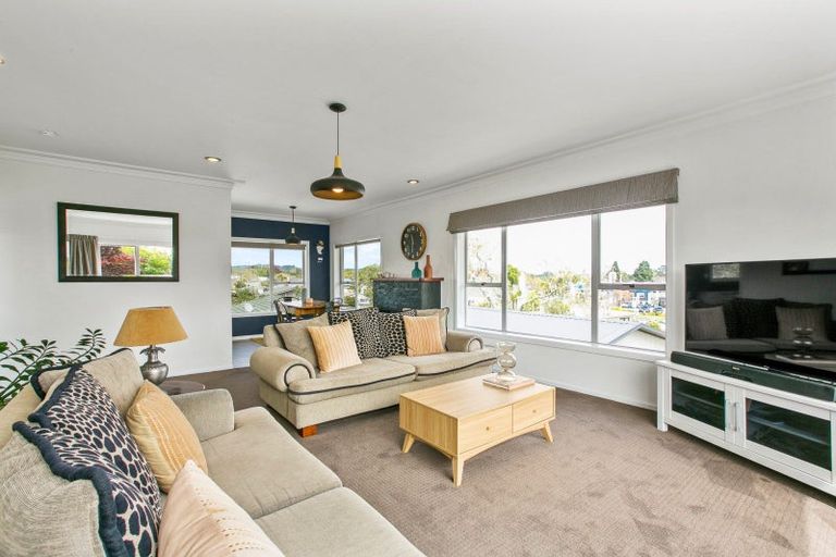 Photo of property in 225b Tukapa Street, Westown, New Plymouth, 4310