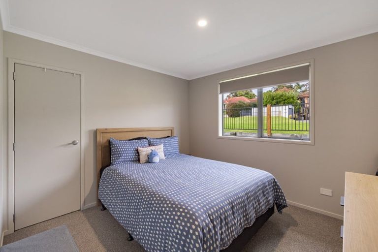 Photo of property in 121 Sutherland Road, Brookfield, Tauranga, 3110